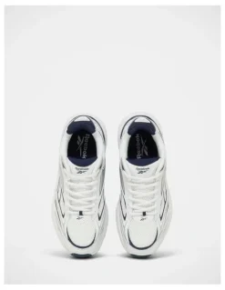 Reebok Belwave Sneakers in White