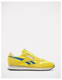 Reebok Classic Leather Sneakers in Yellow