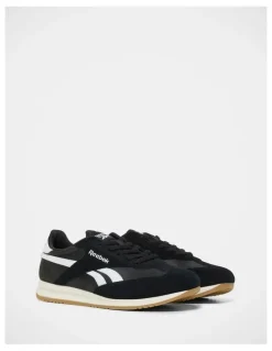 Reebok World 70 Sneakers in Black