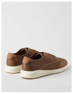 Regatta Bradley Knit Sneaker in Light Brown