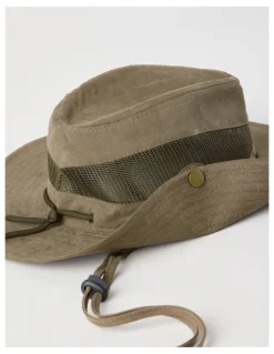 Regatta Fishing Hat in Khaki
