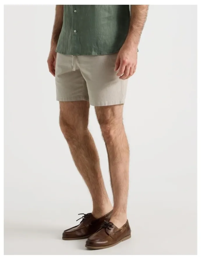 Regatta Deck Short in Tan