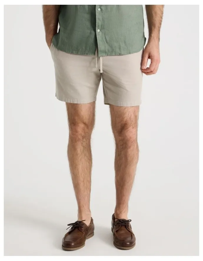 Regatta Deck Short in Tan
