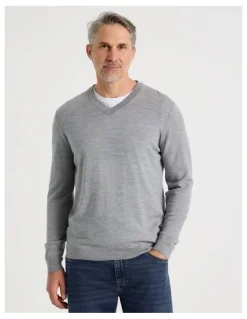 Regatta 100% Merino Wool V-Neck Knit in Grey