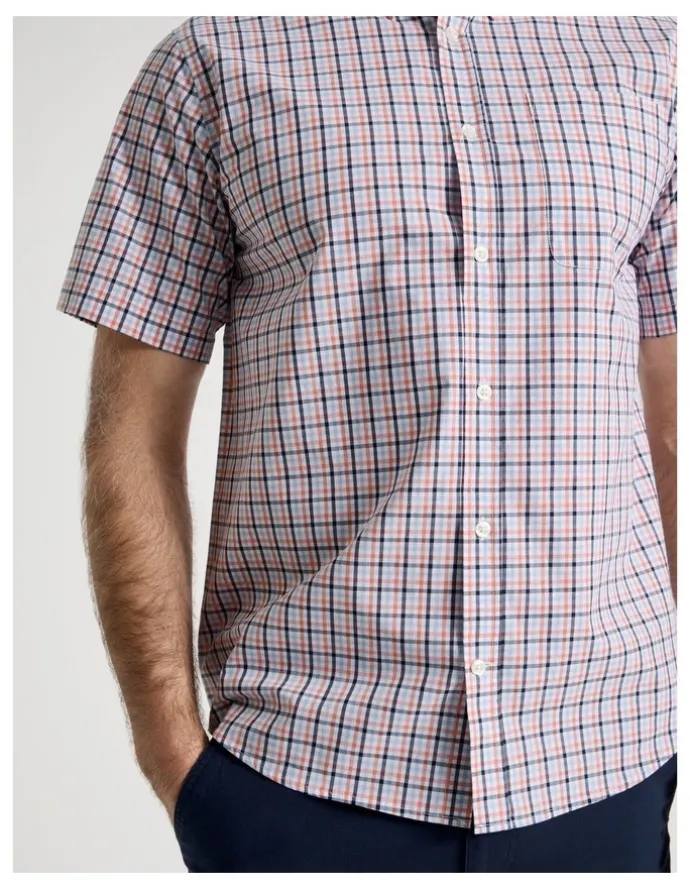 Regatta Short Sleeve Shirt in Coral Check