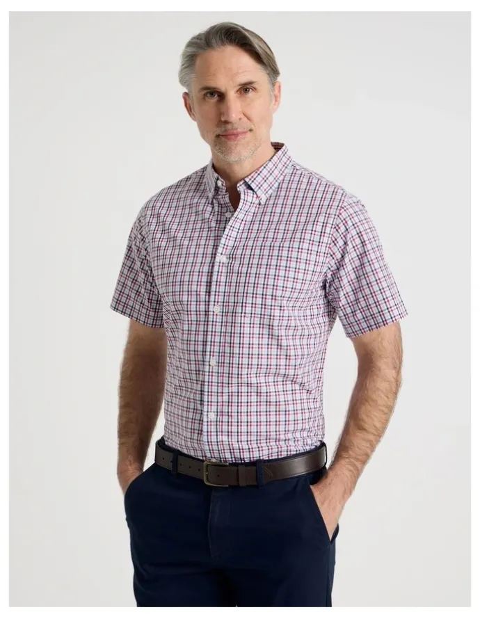 Regatta Short Sleeve Shirt in Red Check