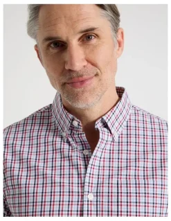 Regatta Short Sleeve Shirt in Red Check