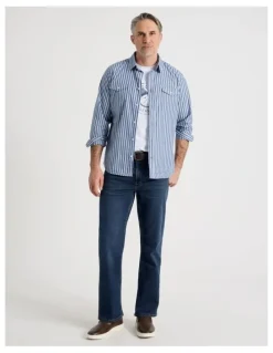 Regatta Straight Leg Jean in Navy