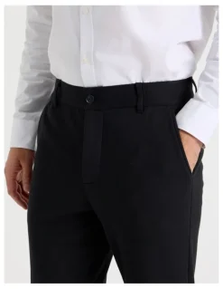 Regatta Textured Pant in Black