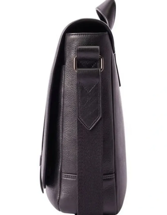 R.M.Williams Farrier Messenger Bag in Black