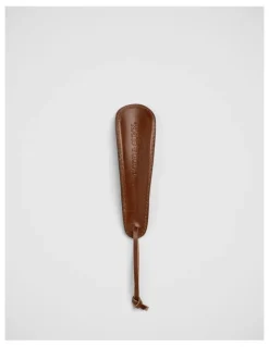 Rodd & Gunn Cobbler Shoe Horn in Chestnut