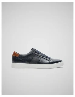 Rodd & Gunn Endeavour Cruise Sneaker in Navy