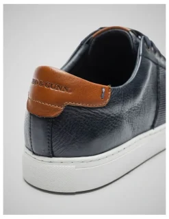 Rodd & Gunn Endeavour Cruise Sneaker in Navy