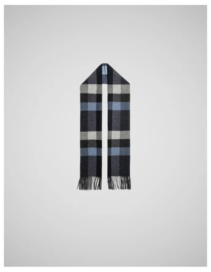 Rodd & Gunn Jervois Road Scarf in Sea
