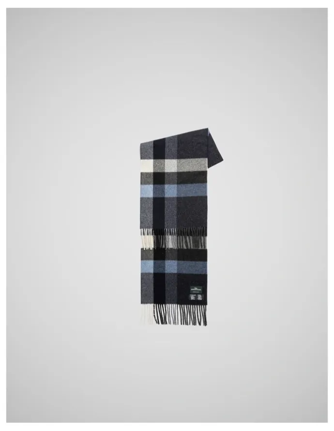 Rodd & Gunn Jervois Road Scarf in Sea