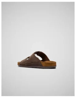 Rodd & Gunn Raglan Slide in Chocolate