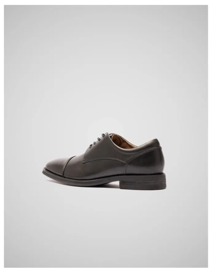 Rodd & Gunn Riverton Derby Shoe in Nero