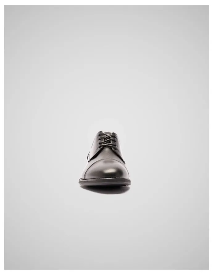 Rodd & Gunn Riverton Derby Shoe in Nero