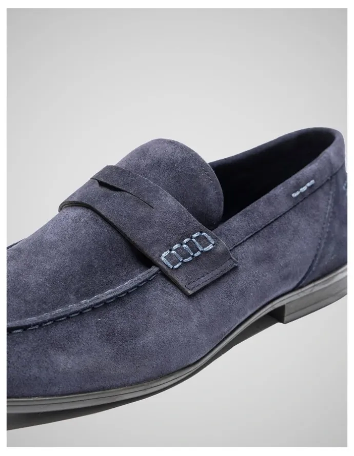 Rodd & Gunn St James Loafer in Navy