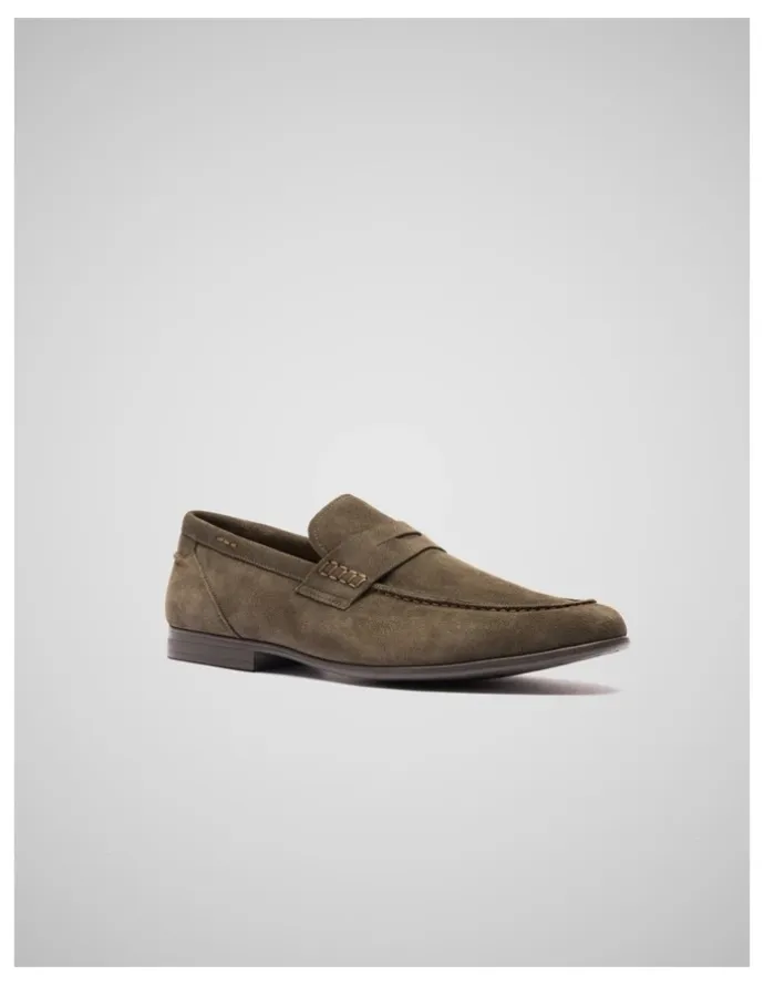 Rodd & Gunn St James Loafer in Olive