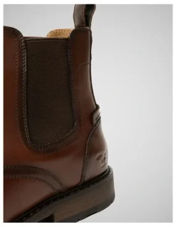 Rodd & Gunn Dargaville Chelsea Boot in Redwood