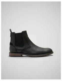 Rodd & Gunn Dargaville Chelsea Boot in Onyx