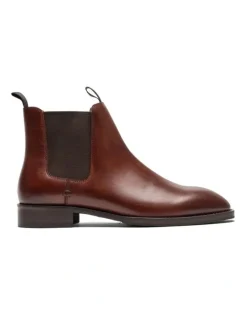 Rodd & Gunn Farmlands Chelsea Boot in Chestnut