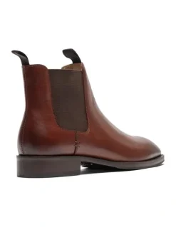 Rodd & Gunn Farmlands Chelsea Boot in Chestnut