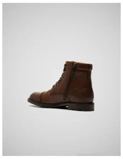 Rodd & Gunn Glenorchy 1946 Military Boot in Cognac