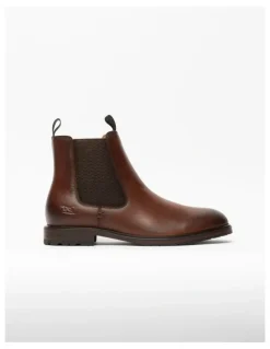 Rodd & Gunn Granity Chelsea Boots in Cognac