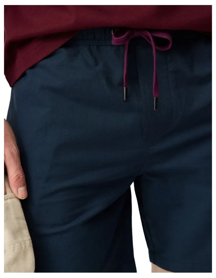 Rodd & Gunn Gunn Resort 7" Short in Navy
