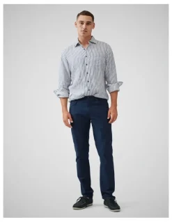 Rodd & Gunn Gunn Straight Fit Regular Leg Jean in Navy