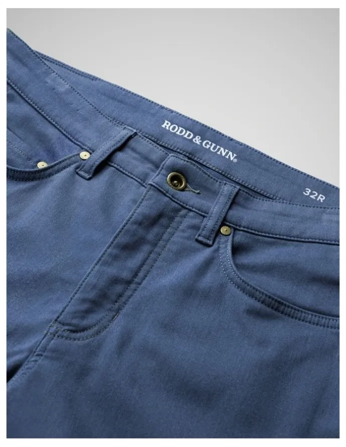 Rodd & Gunn Motion Melange Straight Fit Jean Regular Leg in Denim