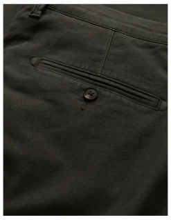 Rodd & Gunn Motion Pant Straight Long Leg in Bayleaf