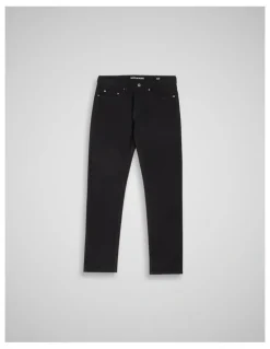 Rodd & Gunn Motion 2 Straight Jean Short Leg Onyx in Black