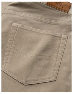 Rodd & Gunn Motion 2 Straight Jean Long Leg in Sable