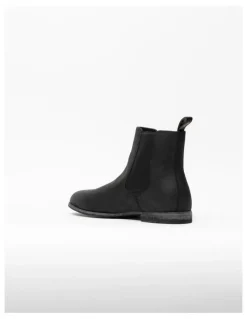 Rodd & Gunn O'Neill Chelsea Boots in Onyx