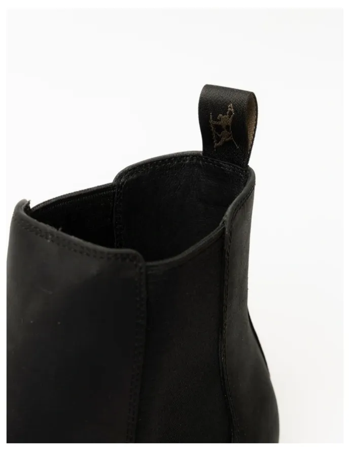 Rodd & Gunn O'Neill Chelsea Boots in Onyx