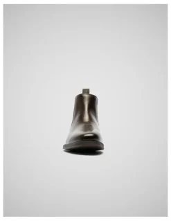 Rodd & Gunn Russlands Chelsea Boot in Chocolate