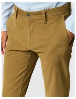 Rodd & Gunn Thomas Road 2.0 Chino Pant Regular Leg in Tan