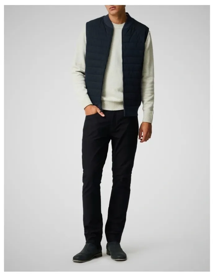 Rodd & Gunn Woodside Vest in Navy