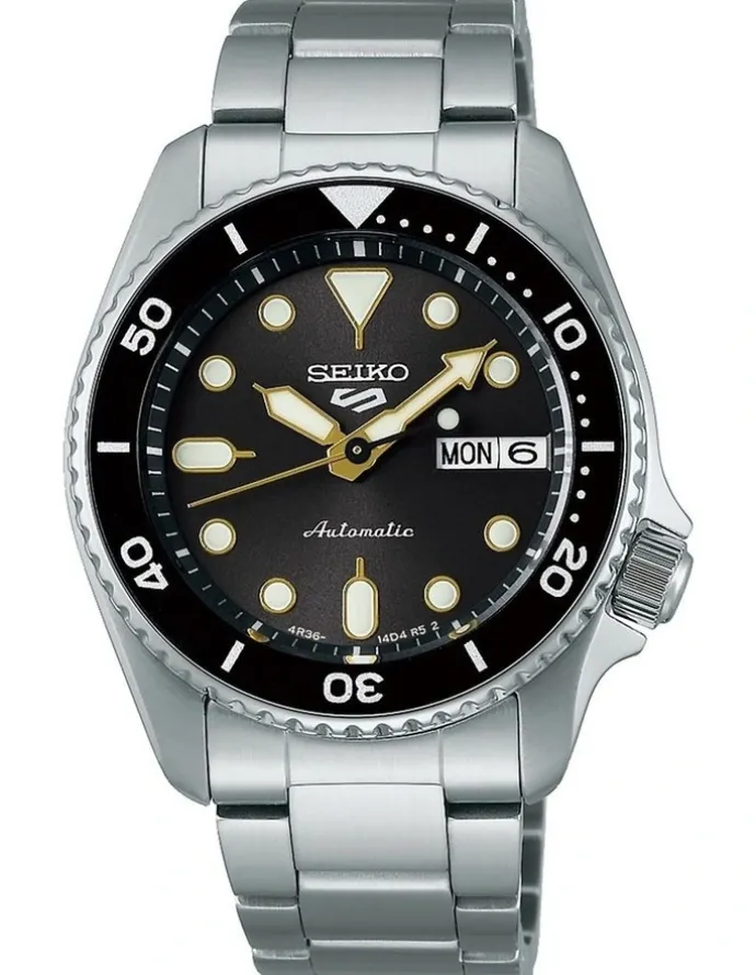Seiko Sports SRPL79K Dial Watch in Silver