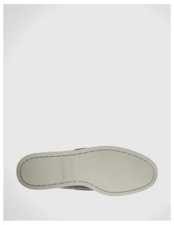 Sperry Boat Shoe in Navy