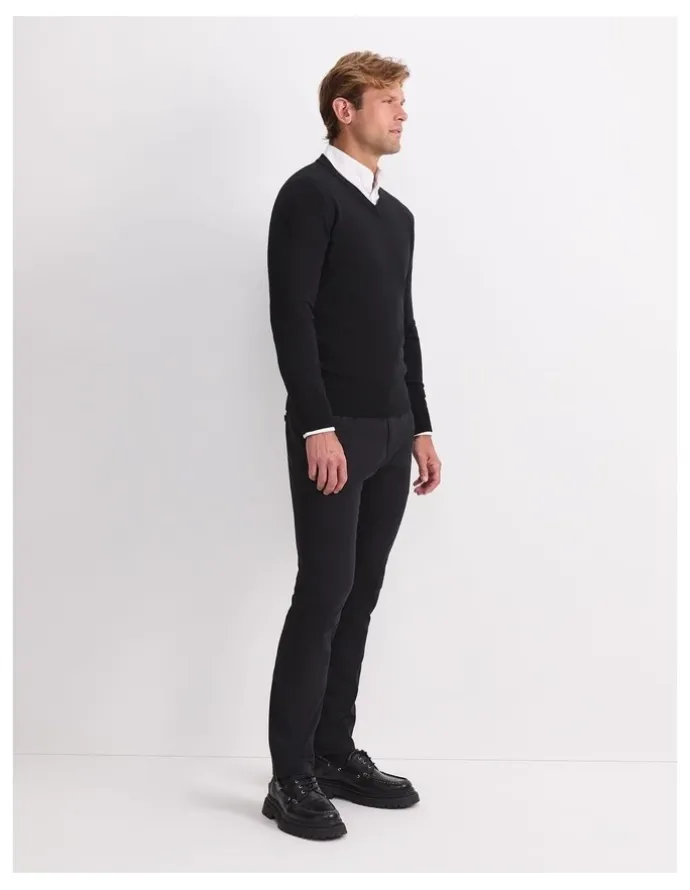 Sportscraft Merino V-Neck Knit Sweater in Black