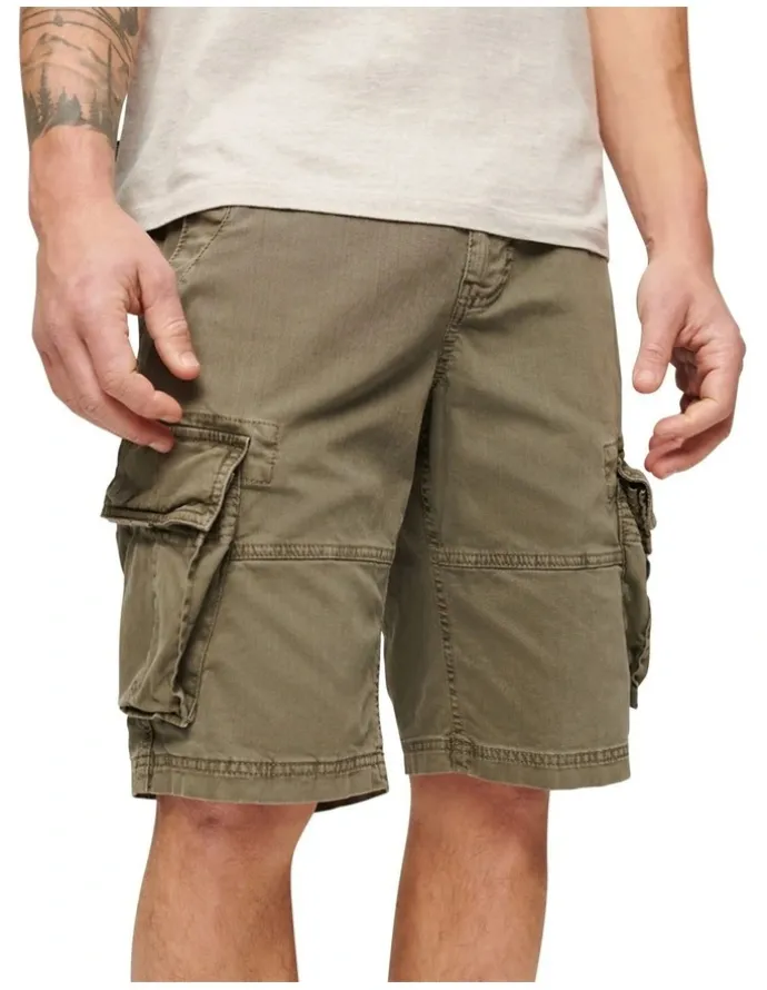 Superdry Core Cargo Short in Chive Green