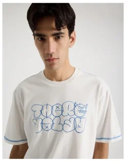 There After Contrast Stitch Print Short Sleeve Tee in White
