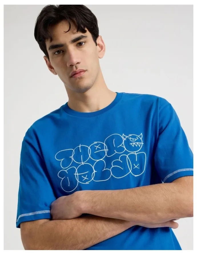 There After Contrast Stitch Print Short Sleeve Tee in Blue