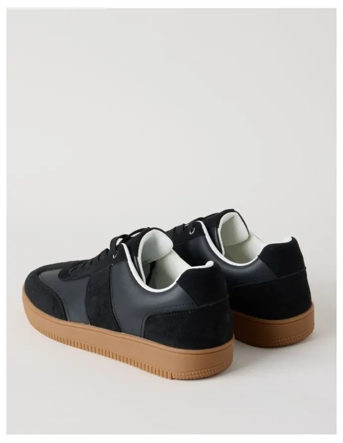 There After Henry Sneakers in Black/Gum