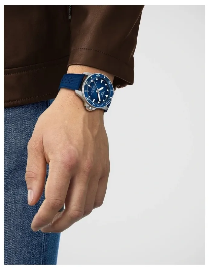 Tissot Seastar 2000 44mm Watch T1209071704100 in Blue