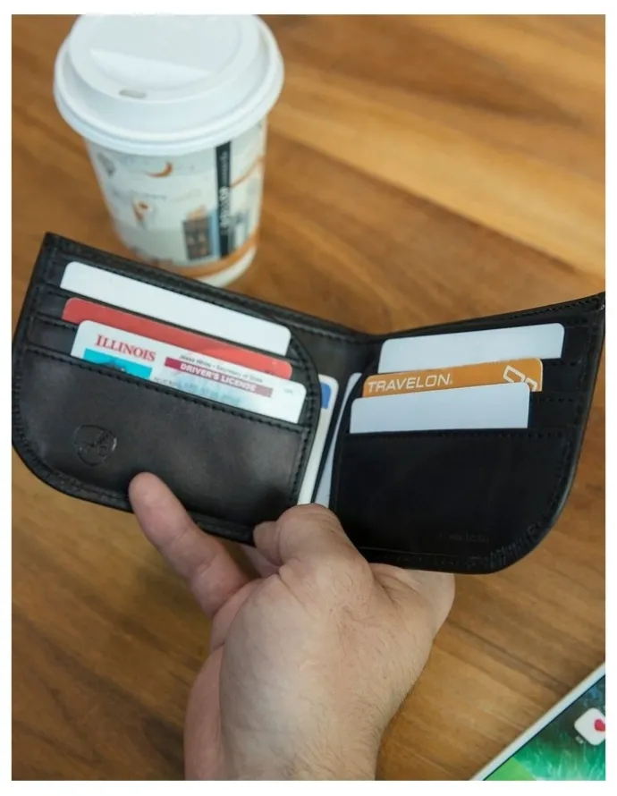 Travelon RFID Blocking Front Pocket Leather Wallet in Black